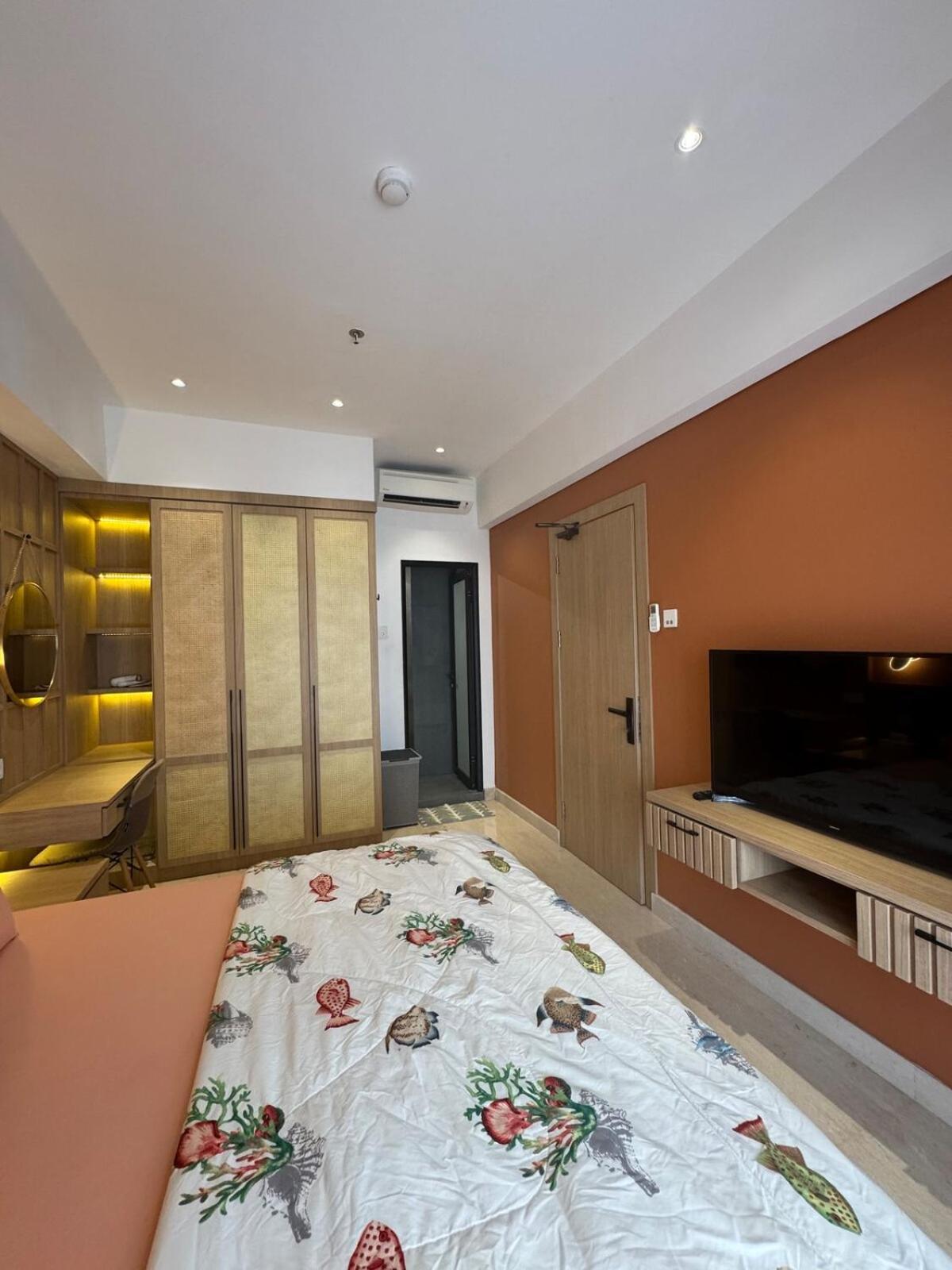 Japandi Serenity 1 King,1 Queen,1 Single Bed 5pax